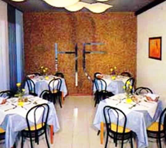 Hotel Elde Riccione Dış mekan fotoğraf