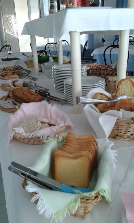 Hotel Elde Riccione Dış mekan fotoğraf