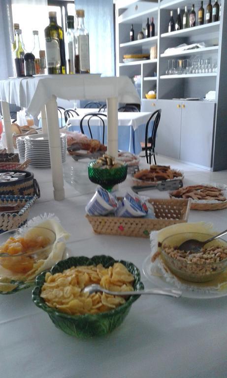 Hotel Elde Riccione Dış mekan fotoğraf